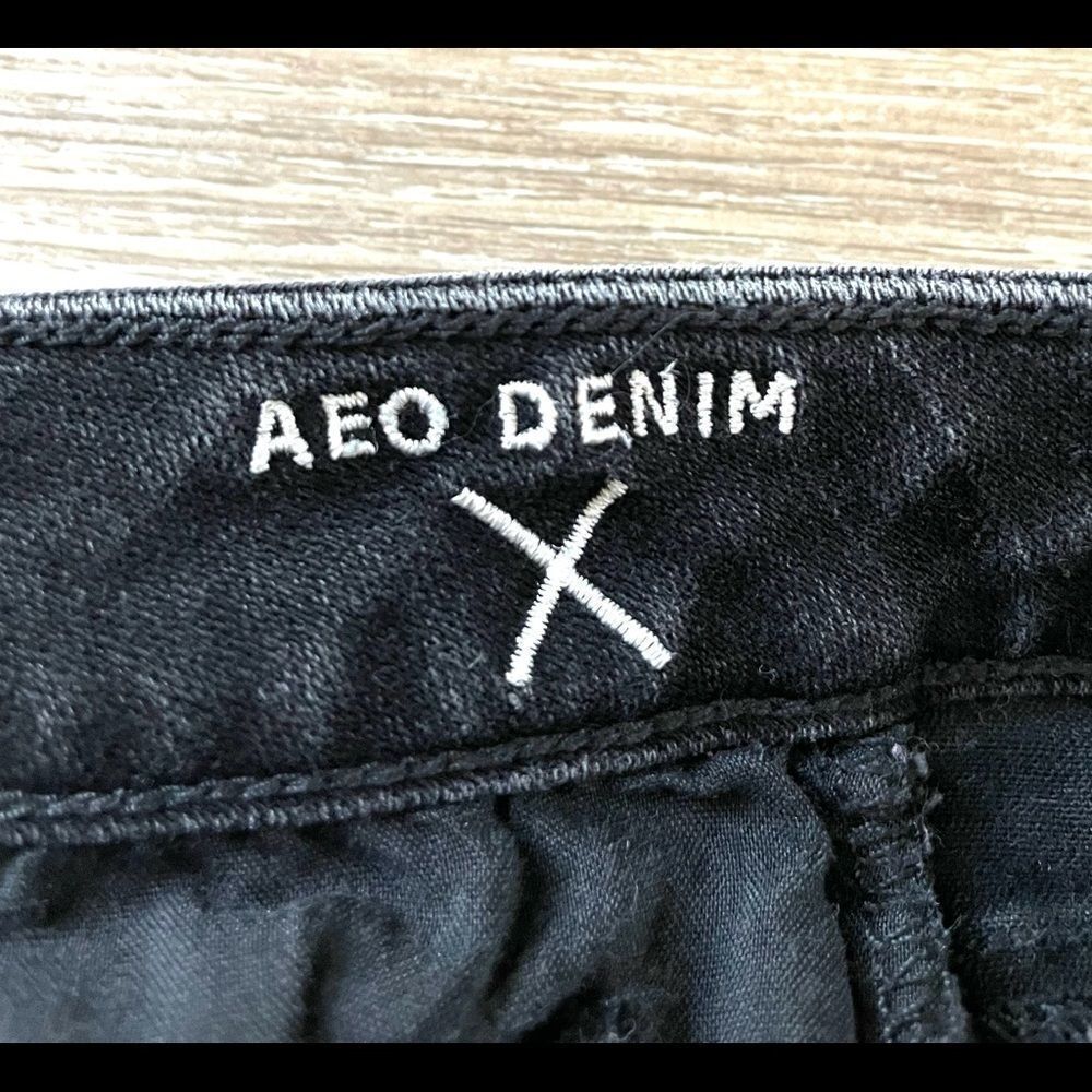 American eagle outfitters black super stretch hi rise shortie - Picture 7 of 11